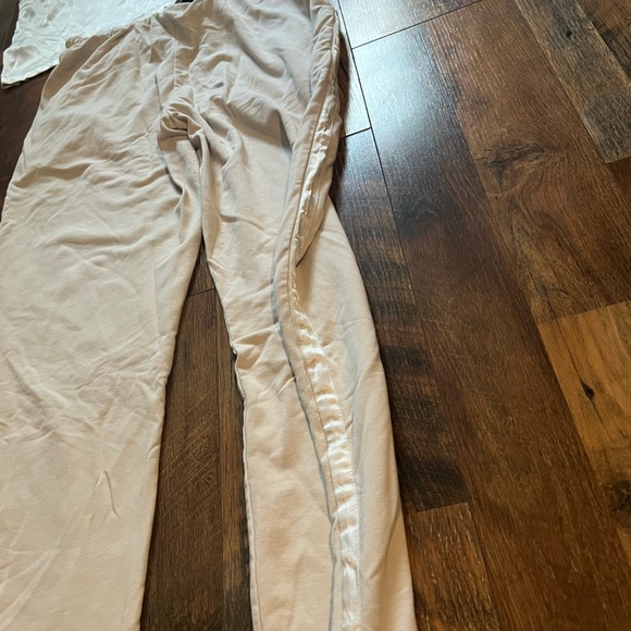 Pj Harlow set - Picture 7 of 9